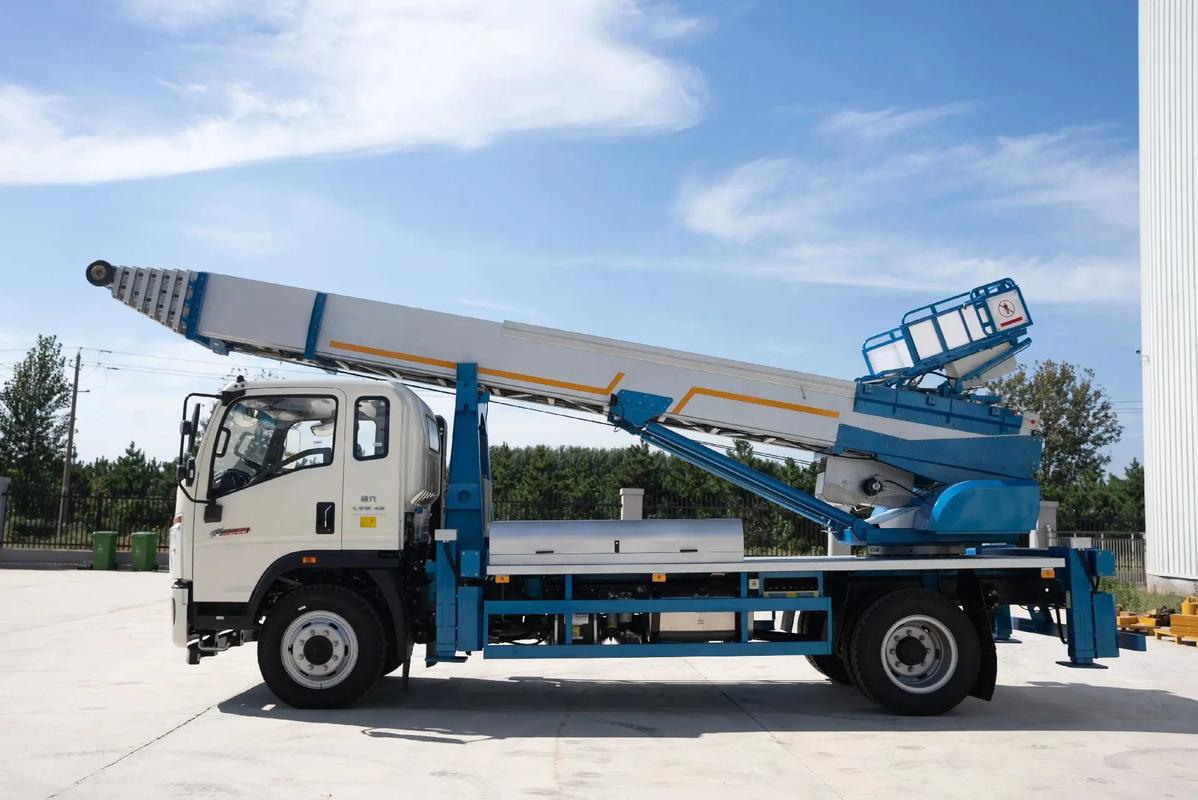 牧野云梯上料车租赁费用